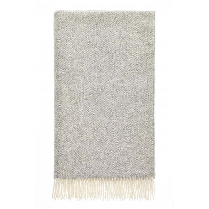Bronte By Moon British Lambswool Herringbone Throw | Silver Grey
