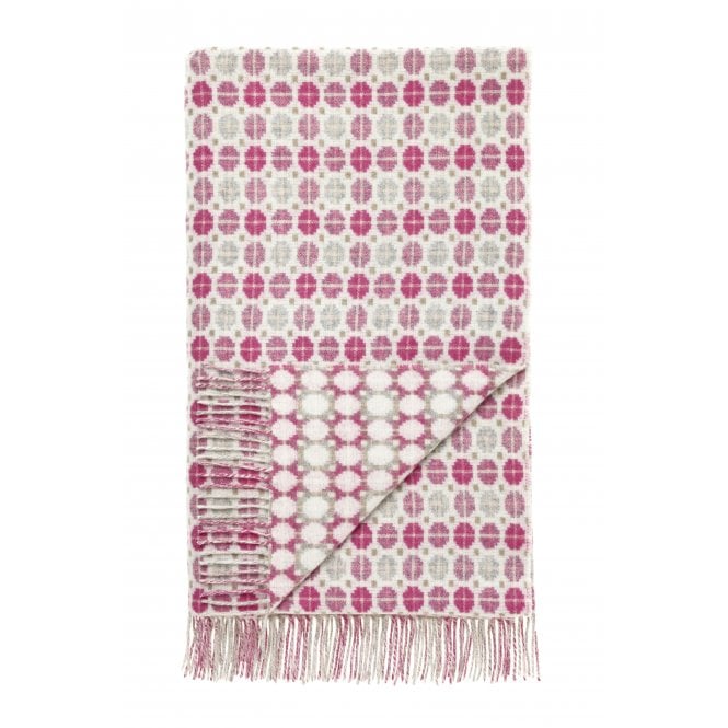Bronte By Moon Milan Luxury Merino Lambswool Throw | Pink