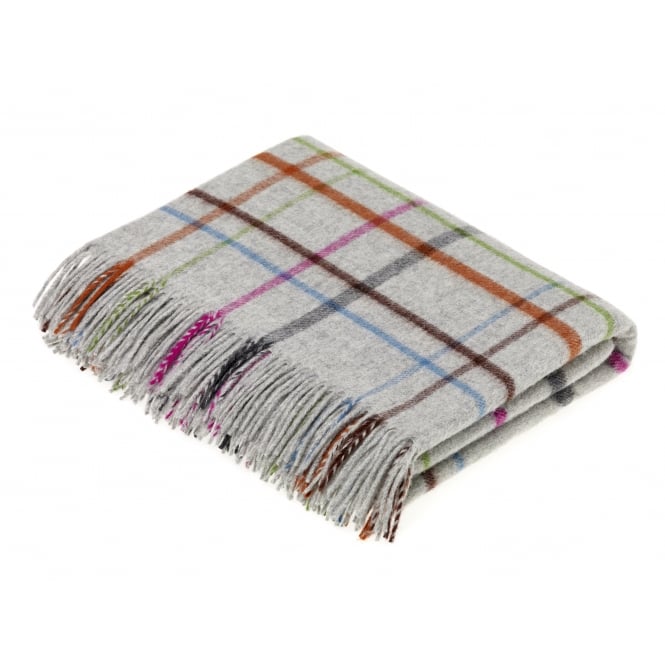 Bronte By Moon Variegated Windowpane Throw - Grey - Merino Lambswool