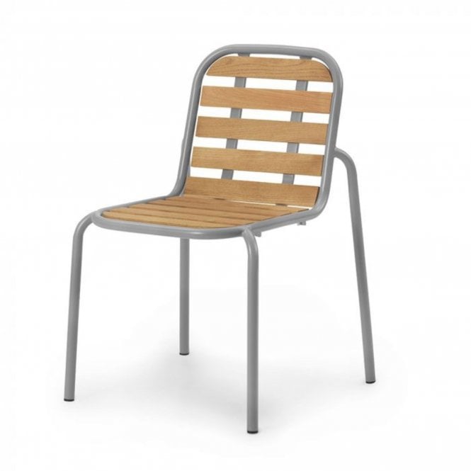Normann Copenhagen Vig Outdoor Dining Chair | Robina Wood/Grey Steel