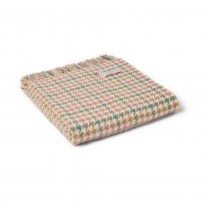 Pure New Wool Houndstooth Throw | Coastland
